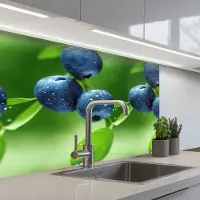 KitchenYeah Keuken achterwand 80x60 cm - Spatscherm zelfklevend Bosbessen - Paars - Bladeren - Groen - Muurbeschermer - Spatwand fornuis