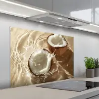KitchenYeah Spatscherm 100x65 cm - Zelfklevende achterwand Kokosnoot - Water - Beige - Spetters - Keuken muurbeschermer - Spatwand fornuis