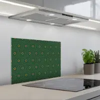 KitchenYeah Spatscherm 60x45 cm - Zelfklevende achterwand Donkergroen - Modern - Patroon - Goud - Keuken muurbeschermer - Spatwand fornuis