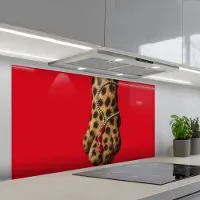 KitchenYeah Spatscherm 120x60 cm - Zelfklevende achterwand Poot - Luipaard - Ketting - Edelstenen - Keuken muurbeschermer - Spatwand fornuis