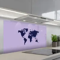 KitchenYeah Spatscherm 120x60 cm - Zelfklevende achterwand Lila - Wereldkaart - Blauw - Keuken muurbeschermer - Spatwand fornuis