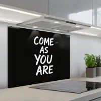 KitchenYeah Spatscherm 90x70 cm - Zelfklevende achterwand Quote - Zwart - Simpel - Keuken muurbeschermer - Spatwand fornuis