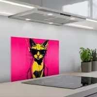 KitchenYeah Spatscherm 60x45 cm - Zelfklevende achterwand Kat - Art - Zonnebril - Roze - Keuken muurbeschermer - Spatwand fornuis