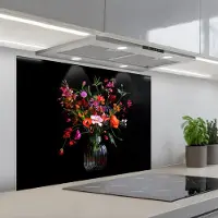 KitchenYeah Spatscherm 90x70 cm - Zelfklevende achterwand Boeket - Veldbloemen - Vaas - Keuken muurbeschermer - Spatwand fornuis