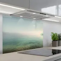 KitchenYeah Spatscherm 80x55 cm - Zelfklevende achterwand Zee - Horizon - Blauw - Mist - Keuken muurbeschermer - Spatwand fornuis