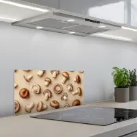 KitchenYeah Spatscherm 70x30 cm - Zelfklevende achterwand Kastanje Champignons - Beige - Keuken muurbeschermer - Spatwand fornuis