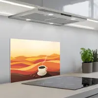 KitchenYeah Spatscherm 60x40 cm - Zelfklevende achterwand Koffie - Landschap - Oranje - Koffiebonen - Keuken muurbeschermer - Spatwand fornuis