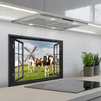 KitchenYeah Spatscherm 70x50 cm - Zelfklevende achterwand Doorkijk - Koe - Molen - Koeien - Weiland - Gras - Groen - Keuken muurbeschermer - Spatwand fornuis