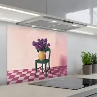 KitchenYeah Spatscherm 80x60 cm - Zelfklevende achterwand Stoel - Vaas - Bloemen - Geblokt - Keuken muurbeschermer - Spatwand fornuis