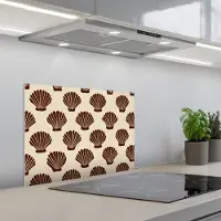 KitchenYeah Spatscherm 60x45 cm - Zelfklevende achterwand Schelpen - Bruin - Patroon - Keuken muurbeschermer - Spatwand fornuis