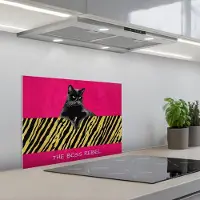 KitchenYeah Spatscherm 60x45 cm - Zelfklevende achterwand Kat - Baas - Roze - Tijgerprint - Keuken muurbeschermer - Spatwand fornuis