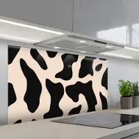 KitchenYeah Spatscherm 120x60 cm - Zelfklevende achterwand Vlekkenpatroon - Koe - Beige - Keuken muurbeschermer - Spatwand fornuis