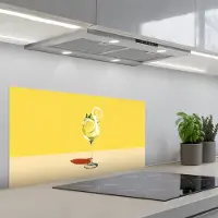 KitchenYeah Spatscherm 90x45 cm - Zelfklevende achterwand Wijnglas - Citroen - Geel - Minimalistisch - Keuken muurbeschermer - Spatwand fornuis