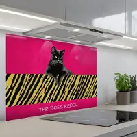 KitchenYeah Spatscherm 90x60 cm - Zelfklevende achterwand Kat - Baas - Roze - Tijgerprint - Keuken muurbeschermer - Spatwand fornuis