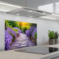 KitchenYeah Spatscherm 70x55 cm - Zelfklevende achterwand Bloemen - Pad - lavendel - Tuin - Keuken muurbeschermer - Spatwand fornuis