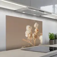 KitchenYeah Spatscherm 100x65 cm - Zelfklevende achterwand Bloemen - Wit - Natuur - Pastel - Keuken muurbeschermer - Spatwand fornuis