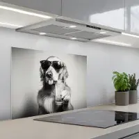 KitchenYeah Spatscherm 70x50 cm - Zelfklevende achterwand Golden retriever - Hond - Zonnebril - Gkas - Keuken muurbeschermer - Spatwand fornuis
