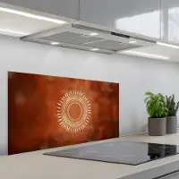 KitchenYeah Spatscherm 80x40 cm - Zelfklevende achterwand Abstract - Lijnen - Zonnestralen - Roodbruin - Keuken muurbeschermer - Spatwand fornuis