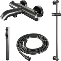 Brauer Stripe Opbouw Bad Thermostaatkraan Glijstangset - Met Staafhanddouche - Geborsteld Gunmetal PVD - Messing - Kranen, Badkranen, Opbouw Badkranen