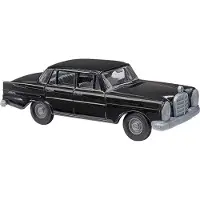 Busch Mercedes Benz 220 noir H0 89100