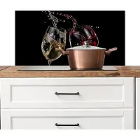KitchenYeah Spatscherm keuken 90x45 cm - Kookplaat achterwand Rode Wijn - Witte Wijn - Glas - Zwart - Muurbeschermer - Spatwand fornuis - Hoogwaardig aluminium