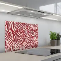 KitchenYeah Spatscherm 70x50 cm - Zelfklevende achterwand Golvende vormen - Abstract - Rood - Keuken muurbeschermer - Spatwand fornuis