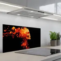 KitchenYeah Spatscherm 80x40 cm - Zelfklevende achterwand Schedel - Oranje - Zijaanzicht - Vlammen - Keuken muurbeschermer - Spatwand fornuis