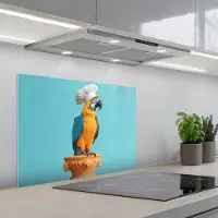 KitchenYeah Spatscherm 70x55 cm - Zelfklevende achterwand Papegaai - Koksmuts - Grappig - Vogel - Keuken muurbeschermer - Spatwand fornuis