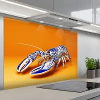 KitchenYeah Spatscherm 120x80 cm - Zelfklevende achterwand Kreeft - Delftsblauw - Schild - Stoer - Oranje - Keuken muurbeschermer - Spatwand fornuis