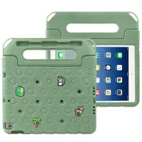 IMoshion Kidsproof tablethoes met afneembare dolls voor de Apple iPad 9 (2021) 10.2 inch / iPad 8 (2020) 10.2 inch / iPad 7 (2019) 10.2 inch - Olive Green
