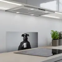 KitchenYeah Spatscherm 70x30 cm - Zelfklevende achterwand Coltrui - Hond - Bril - Mok - Keuken muurbeschermer - Spatwand fornuis