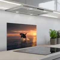 KitchenYeah Spatscherm 60x45 cm - Zelfklevende achterwand Orka - Zee - Zonsondergang - Keuken muurbeschermer - Spatwand fornuis