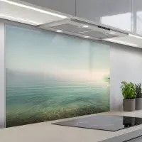 KitchenYeah Spatscherm 120x80 cm - Zelfklevende achterwand Zee - Horizon - Blauw - Mist - Keuken muurbeschermer - Spatwand fornuis