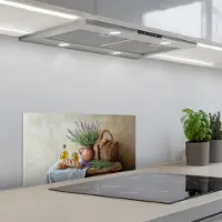 KitchenYeah Spatscherm 60x30 cm - Zelfklevende achterwand Lavendel - Brood - Stilleven - Keuken muurbeschermer - Spatwand fornuis