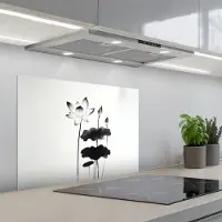 KitchenYeah Spatscherm 70x55 cm - Zelfklevende achterwand Bladeren - Zwart - Lotusbloem - Minimalitisch - Keuken muurbeschermer - Spatwand fornuis