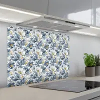 KitchenYeah Spatscherm 90x70 cm - Zelfklevende achterwand Bloemen - Wit - Blauw - Keuken muurbeschermer - Spatwand fornuis