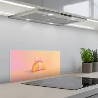 KitchenYeah Spatscherm 60x30 cm - Zelfklevende achterwand Croissant - Strik - Roze - Keuken muurbeschermer - Spatwand fornuis