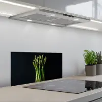 KitchenYeah Spatscherm 70x30 cm - Zelfklevende achterwand Asperges - Felgroen - Keuken muurbeschermer - Spatwand fornuis