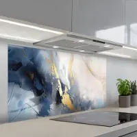 KitchenYeah Spatscherm 120x60 cm - Zelfklevende achterwand Blauw - Modern - Marmer print - Abstract - Goud - Keuken muurbeschermer - Spatwand fornuis