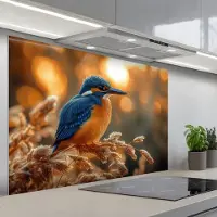 KitchenYeah Spatscherm 120x80 cm - Zelfklevende achterwand IJsvogel - Herfst - Vogels - Zon - Natuur - Herfsttakken - Keuken muurbeschermer - Spatwand fornuis