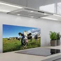 KitchenYeah Spatscherm 90x45 cm - Zelfklevende achterwand Koe - Tong - Weide - Keuken muurbeschermer - Spatwand fornuis