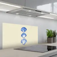 KitchenYeah Spatscherm 80x40 cm - Zelfklevende achterwand Schelpen - Blauw - Beige - Keuken muurbeschermer - Spatwand fornuis