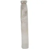 Vagabond - Warmwaterkruik - Long Bottle Warmwaterkruik - Natuurrubber - Afmeting 77 cm. lang x 12 cm. breed - Inclusief zeer Zachte Imitatiebont Hoes - Cream Faux Fur - in luxe Geschenkdoos.