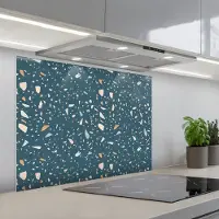 KitchenYeah Spatscherm 80x60 cm - Zelfklevende achterwand Terrazzo - Patroon - Kleurrijk - Diep blauw - Keuken muurbeschermer - Spatwand fornuis