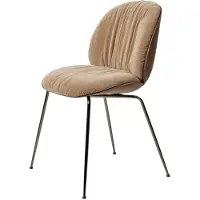 Gubi Beetle Soft stoel, voorzijde gestoffeerd Belsuede Dedar 132-mat gelakt walnoot-zwart chroom