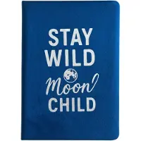 Ancient Wisdom Donkerblauw fluwelen notitieboekje - 80 pagina's - Stay Wild Moon Child - cadeau voor man - cadeau voor vrouw