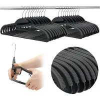 Springos Kledinghangers | Kledinghanger | 20 Stuks | Anti-slip | Zwart | Kunststof