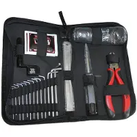 Ernie Ball Musician's Tool Kit - Gitaar Onderhoudset - 20-delig - Snarenknipper - Pegwinder - Hex Sleutels - Wonder Wipes - Rits-etui