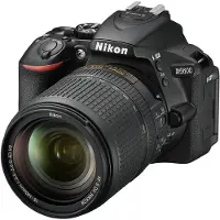Nikon D5600 + AF-S DX 18-140mm f/3.5-5.6 G ED VR