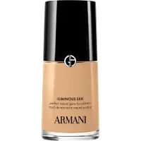 Giorgio Armani Luminous Silk Foundation 30ml (Various Shades) - 5.2 - New Formulation